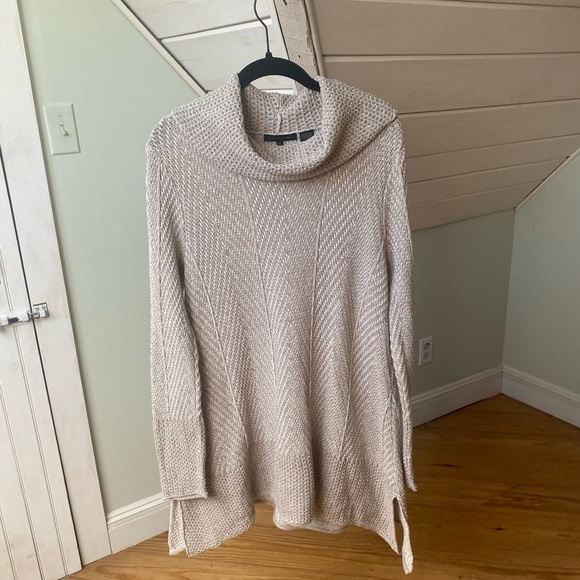 JEANNE PIERRE Dresses & Skirts - Jeanne Pierre Cowl neck sweater tunic 100% Cotton Large